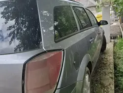 Utilizat 2007 Opel Astra Hatchback | 1.200 EUR (Preț bun)