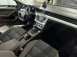 Utilizat 2016 VW Passat Berlinǎ | 15.000 EUR (Puțin scump)