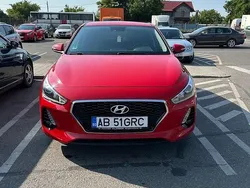 Rosu Utilizat 2017 Hyundai i30 Select Hatchback | 11.000 EUR (Puțin scump)