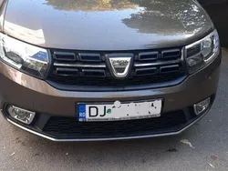 Maro Utilizat 2017 Dacia Sandero Hatchback | 6.900 EUR (Preț OK)