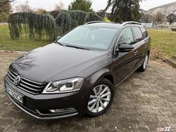 Maro Utilizat 2012 VW Passat Highline Berlinǎ | 7.099 EUR (Preț bun)