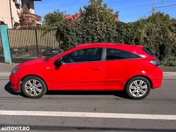 Culoarerosu Utilizat 2007 Opel Astra GTC Sport Coupe | 2.300 EUR