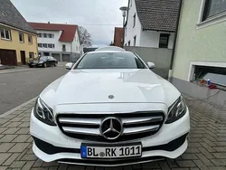 Alb Utilizat 2018 Mercedes E220 Berlinǎ | 24.000 EUR (Super Preț)