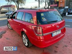 Rosu Utilizat 2005 Opel Astra Break | 2.499 EUR (Puțin scump)
