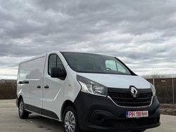 Culoarealb Utilizat 2019 Renault Trafic Authentique Van | 10.900 EUR (Super Preț)