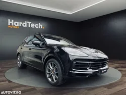 Negru Utilizat 2018 Porsche Cayenne SUV | 48.900 EUR