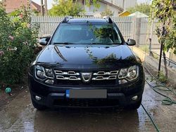 Culoarenegru Utilizat 2014 Dacia Duster Lauréate SUV | 6.500 EUR (Puțin scump)