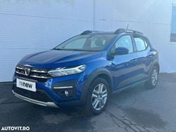 Culoarealbastru Utilizat 2022 Dacia Sandero Comfort Hatchback | 12.790 EUR (Puțin scump)