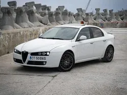 Alb Utilizat 2011 Alfa Romeo 159 Berlinǎ | 5.490 EUR