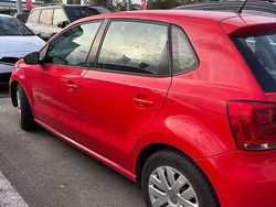 Culoarerosu Utilizat 2010 VW Polo Highline | 4.200 EUR (Preț OK)