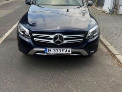 Culoarealbastru Utilizat 2018 Mercedes GLC250 SUV | 24.990 EUR (Preț OK)