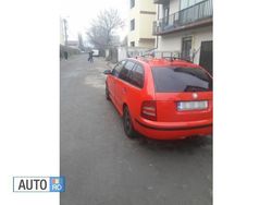 Rosu Utilizat 2002 Skoda Fabia Hatchback | 1.600 EUR (Preț OK)