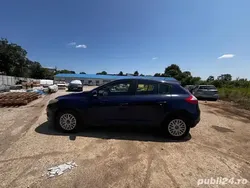 Albastru Utilizat 2010 Renault Mégane III Hatchback | 3.850 EUR (Preț OK)