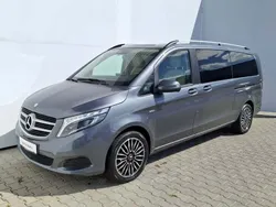 Gri mediumetalic Utilizat 2017 Mercedes V250 Avantgarde Monovolum | 42.550 EUR