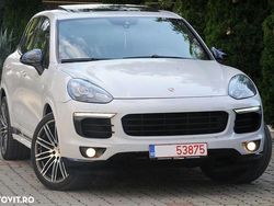 Culoarealb Utilizat 2016 Porsche Cayenne SUV | 32.500 EUR (Puțin scump)