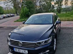 Utilizat 2016 VW Passat Comfortline Berlinǎ | 12.600 EUR (Preț bun)