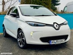 Culoarealb Utilizat 2019 Renault Zoe Hatchback | 8.499 EUR (Super Preț)