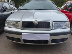 Culoareargint Utilizat 2005 Skoda Octavia Tour Hatchback | 4.200 EUR