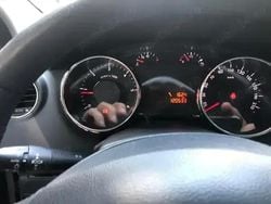 Alb Utilizat 2012 Peugeot 3008 SUV | 5.200 EUR (Super Preț)