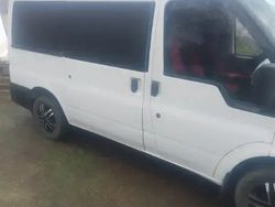Utilizat 2005 Ford Transit | 2.700 EUR