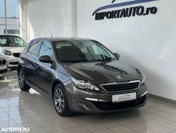 Maro Utilizat 2015 Peugeot 308 Active Hatchback | 6.950 EUR (Puțin scump)