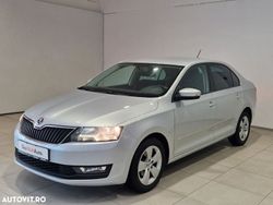 Gri deschis normal Utilizat 2017 Skoda Rapid Hatchback | 9.500 EUR (Puțin scump)