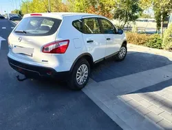 Alb Utilizat 2010 Nissan Qashqai SUV | 5.500 EUR (Preț OK)