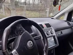 Utilizat 2006 VW Touran Monovolum | 1.600 EUR (Preț bun)