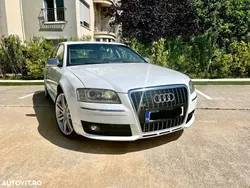 Alb Utilizat 2007 Audi S8 Berlinǎ | 11.000 EUR