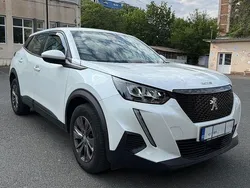 Alb Utilizat 2020 Peugeot 2008 Active SUV | 12.000 EUR (Preț bun)