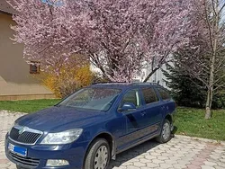 Culoarealbastru Utilizat 2011 Skoda Octavia Break | 3.880 EUR (Preț OK)