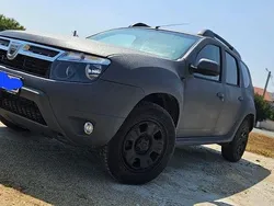 Gri Utilizat 2011 Dacia Duster Lauréate SUV | 6.300 EUR (Puțin scump)