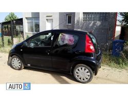 Utilizat 2006 Peugeot 107 Hatchback | 2.100 EUR