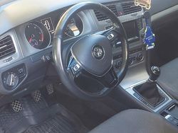 Culoarenegru Utilizat 2014 VW Golf VII Comfortline Break | 7.200 EUR (Preț OK)