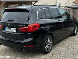 Culoarenegru Utilizat 2019 BMW 220 Monovolum | 15.500 EUR (Puțin scump)