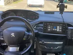 Utilizat 2017 Peugeot 308 Hatchback | 7.500 EUR (Preț bun)
