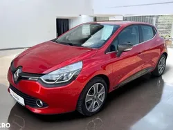 Rosu Utilizat 2015 Renault Clio IV Intens Hatchback | 5.990 EUR (Preț OK)