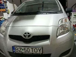 Argintiu Utilizat 2010 Toyota Yaris Hatchback | 5.500 EUR