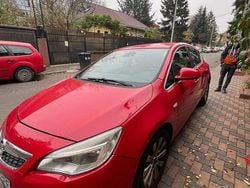 Culoarerosu Utilizat 2010 Opel Astra Sport Hatchback | 3.990 EUR (Preț OK)