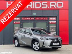 Culoarealb Utilizat 2021 Lexus UX 250h Business Edition SUV | 23.990 EUR (Puțin scump)