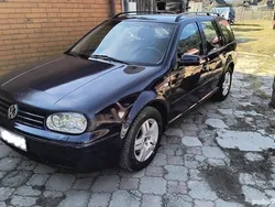 VW Golf IV
