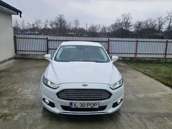 Alb Utilizat 2015 Ford Mondeo Hatchback | 10.300 EUR (Scump)