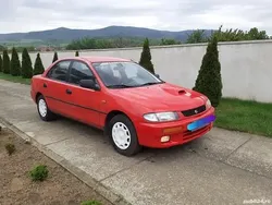 Utilizat 1997 Mazda 323 Berlinǎ | 1.300 EUR