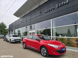 Rosu Utilizat 2012 Renault Mégane GrandTour Break | 5.490 EUR