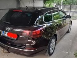 Maro Utilizat 2014 Opel Astra Sport Break | 3.300 EUR (Preț bun)