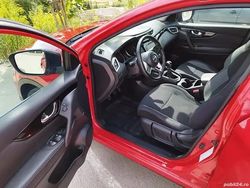 Rosu Utilizat 2019 Nissan Qashqai SUV | 17.000 EUR (Preț OK)