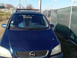 Utilizat 2001 Opel Zafira SUV | 4.000 EUR