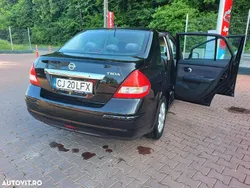 Negru Utilizat 2007 Nissan Tiida Berlinǎ | 2.200 EUR