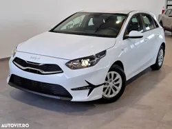 Alb Nouă 2024 Kia Ceed Best Hatchback | 20.436 EUR