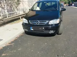 Negru Utilizat 2005 Opel Zafira Monovolum | 1.200 EUR